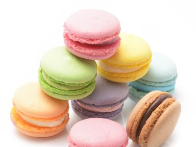 disponibile nella pilloliera trasparente da 25 g e da 50 g, nel barattolo bianco da 100 g e nel secchiello bianco da 500 g e da 1 kg